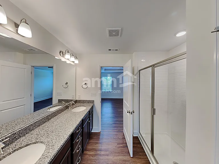 5408 Lake Water Ct — Photo 12