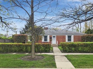 600 Garfield Ave, Lake Bluff, IL