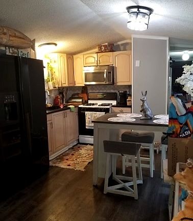 5th image of 7240 W 107th St #136