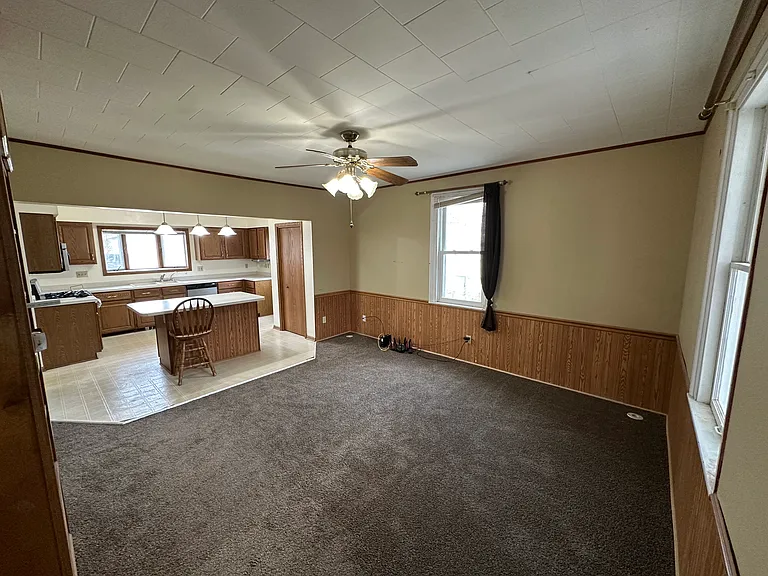 915 Madison St — Photo 29