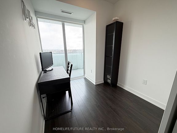 3rd image of 50 Oneill Rd #311