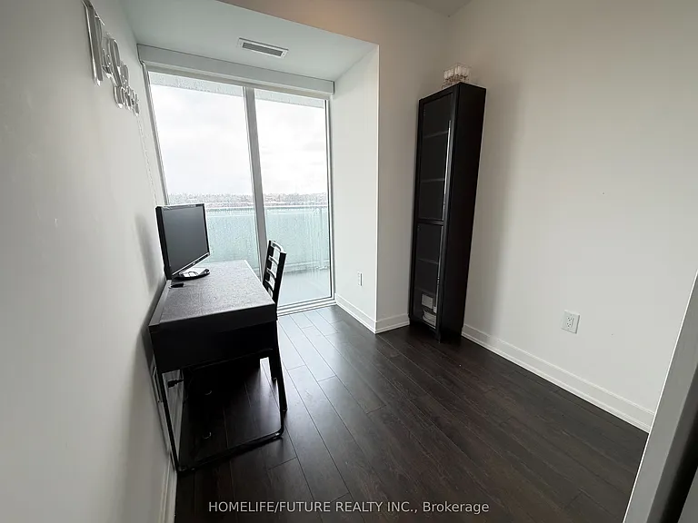50 O'Neill Rd #311 — Photo 3