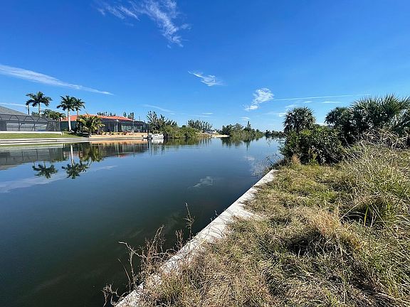 4th image of 3009 NW 9th St