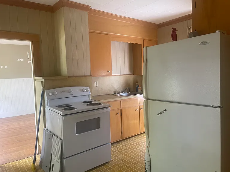 40 Dean Ave #2 — Photo 3