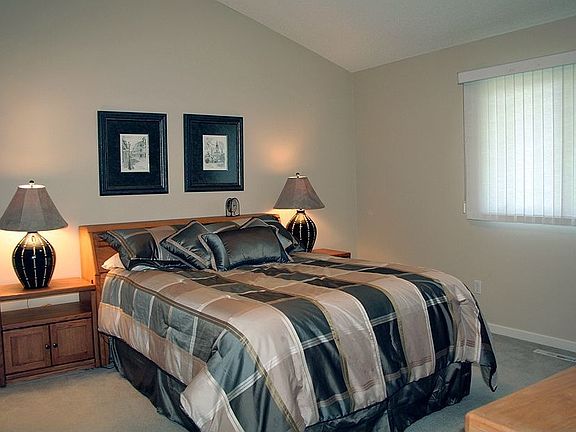 Master suite has vaulted ceilings, large walk-in closet and whirlpool tub!