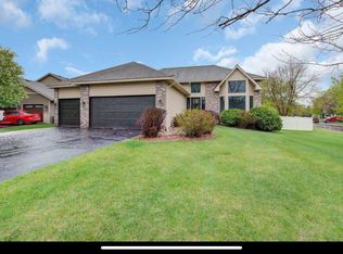 9100 Dunbar Knl N, Brooklyn Park, MN 55443