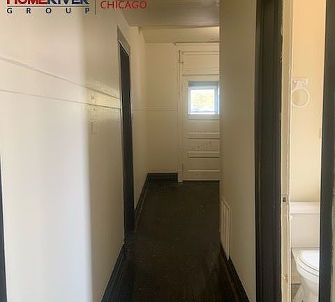 4th image of 7125 S Woodlawn Ave #1