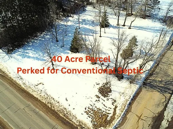 On South DORR STREET, Antigo, WI 54409