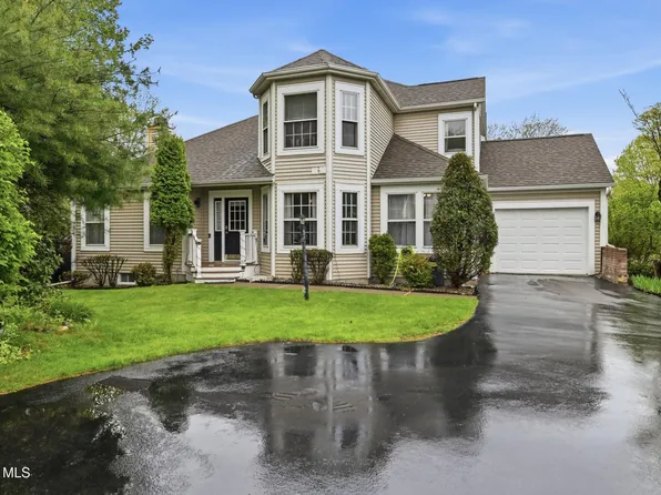173 Killarney Drive, Niskayuna, NY 12309