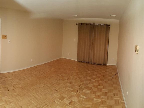 5th image of 7538 Manor Cir APT 203