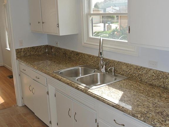 4th image of 1216 Morse St Uppr #