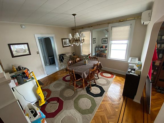 4th image of 8131 169th St