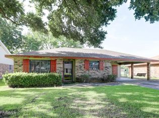 205 Cheyenne Cir, Scott, LA 70583
