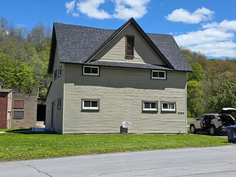 Street view of house