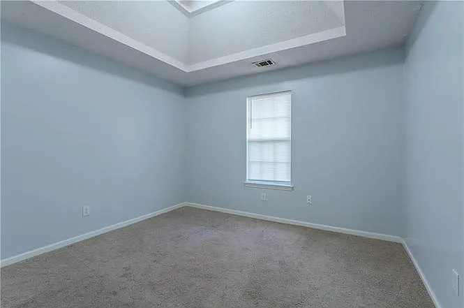 3 bed, 1474 sqft, $2,400 — Photo 4