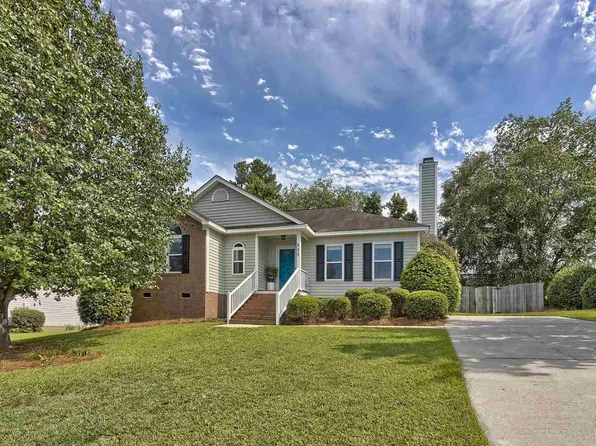 448 Whispering Winds Dr, Lexington, SC 29072