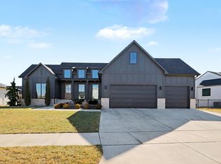 11407 E Fairfax St, Wichita, KS 67226