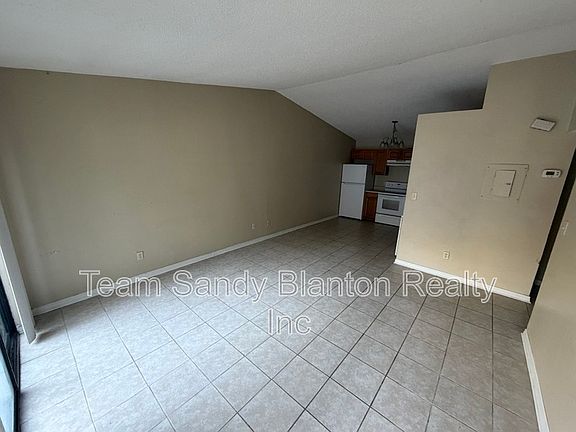 2nd image of 6823 Tiki Ln APT 4