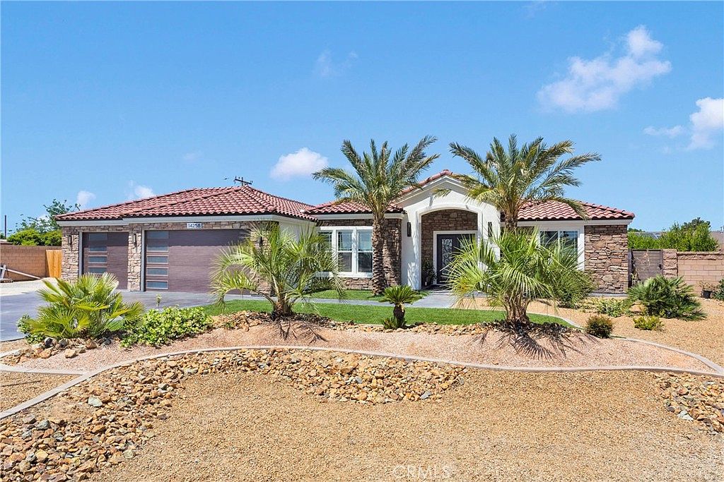 14258 Crow Rd, Apple Valley, CA 92307 | Zillow