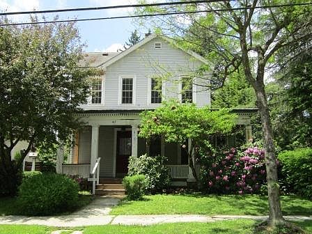 1st image of 417 N Perry St