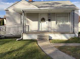 1678 Gregory Ave, Lincoln Park, MI 48146