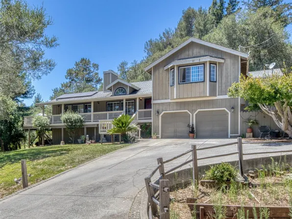 17 Enos Ln, Watsonville, CA 95076