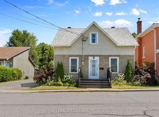 79 Mutual Ave, Renfrew, ON K7V3R4
