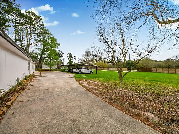 3rd image of 5310 Logston Ln