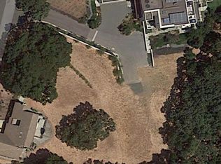 10700 Mora Dr, Los Altos, CA 94024