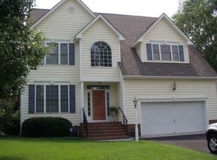 10620 Runnymeade Dr, Glen Allen, VA 23059