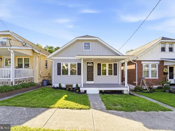 119 Schaeffer St, Boyertown, PA 19512