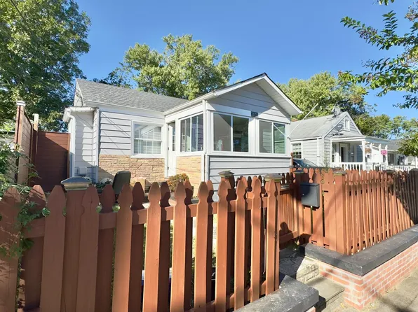 3418 40th Ave, Brentwood, MD 20722