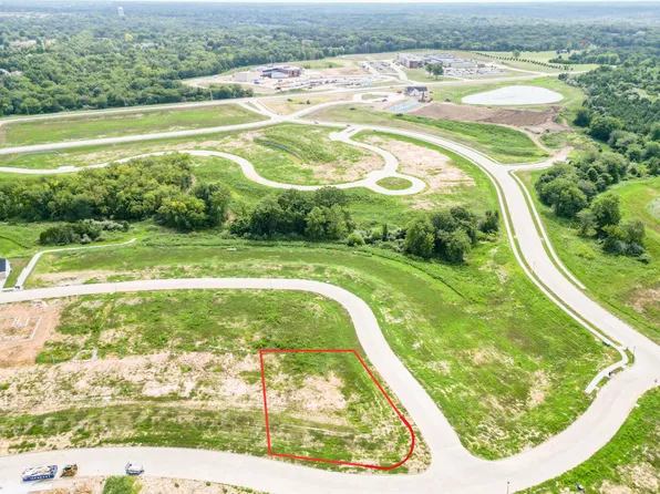 1124 Stormy Dr, Columbia, MO 65203