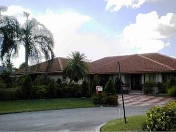 1st image of 7460 NW 39th St