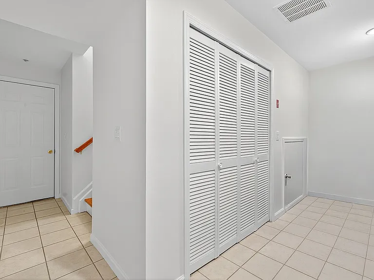34 Marina Dr — Photo 20