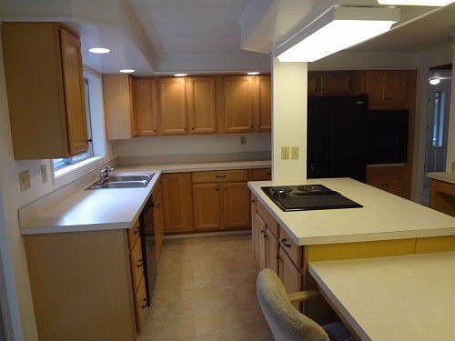 5th image of 12521 123rd Avenue Ct E #124