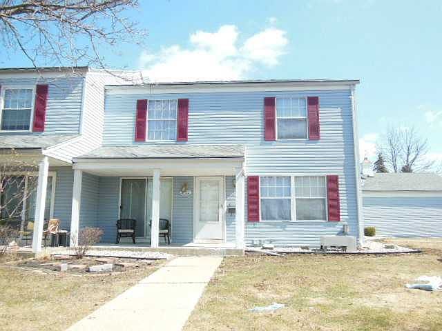 1st image of 3792 Lakepointe Dr