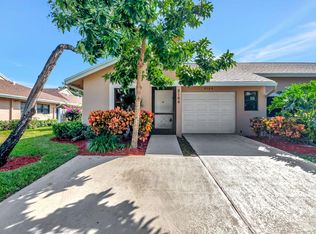 8164 Sweetbriar Way, Boca Raton, FL 33496