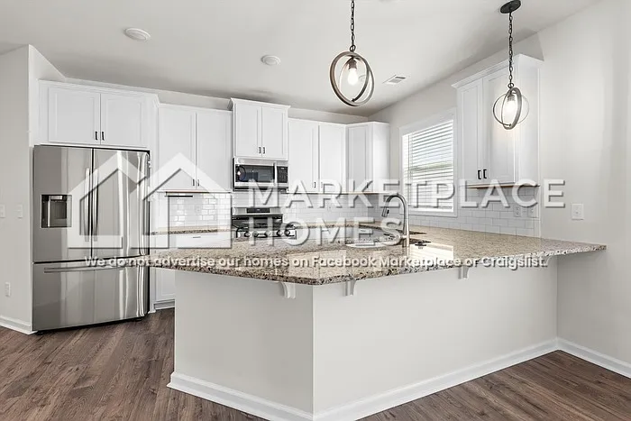 605 Count Fleet Ct — Photo 11