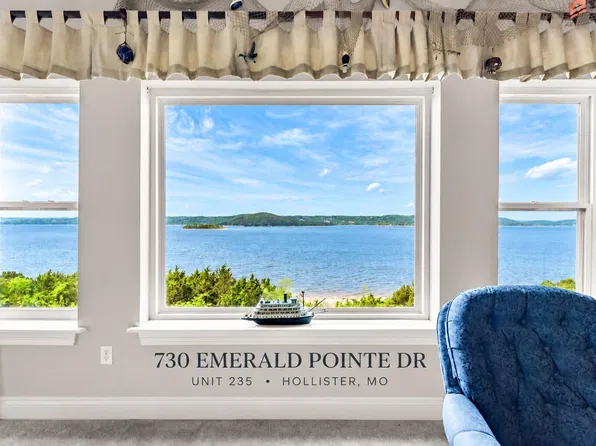 730 Emerald Pointe Drive #235, Hollister, MO 65672