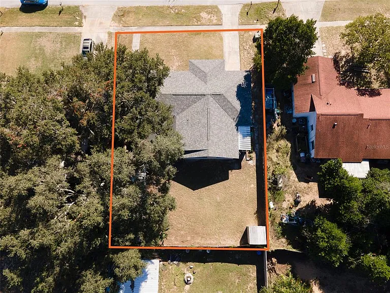 2707 Lakewood Ln — Photo 30