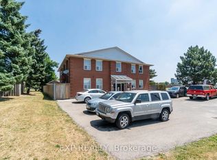 80 Kennedy Rd N #101, Brampton, ON L6V 3E7