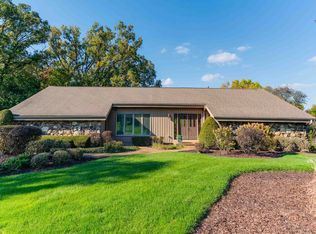 50 Covered Bridge Rd, South Barrington, IL 60010