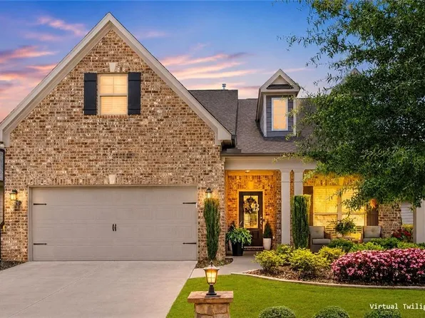 326 Ellington Dr, Canton, GA 30115