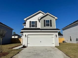864 Grayson Ave, Hinesville, GA 31313