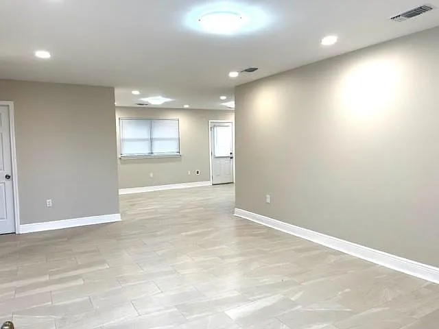 644 Baron Ln — Photo 3