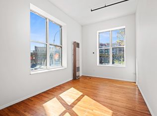 16 Manhattan Ave APT 2F, Brooklyn, NY 11206
