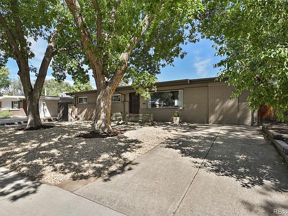 3rd image of 6040 Estes Court