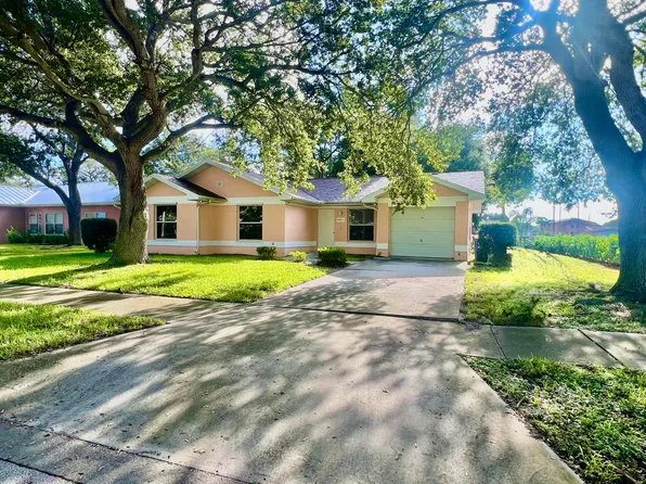 1200 Palm Walk Lane, Fort Pierce, FL 34950