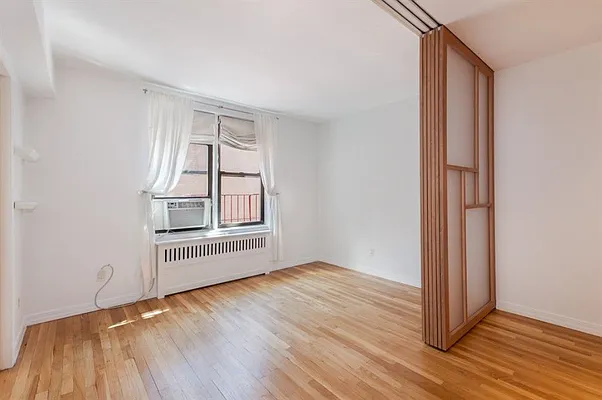 Rented by Corcoran | media 17